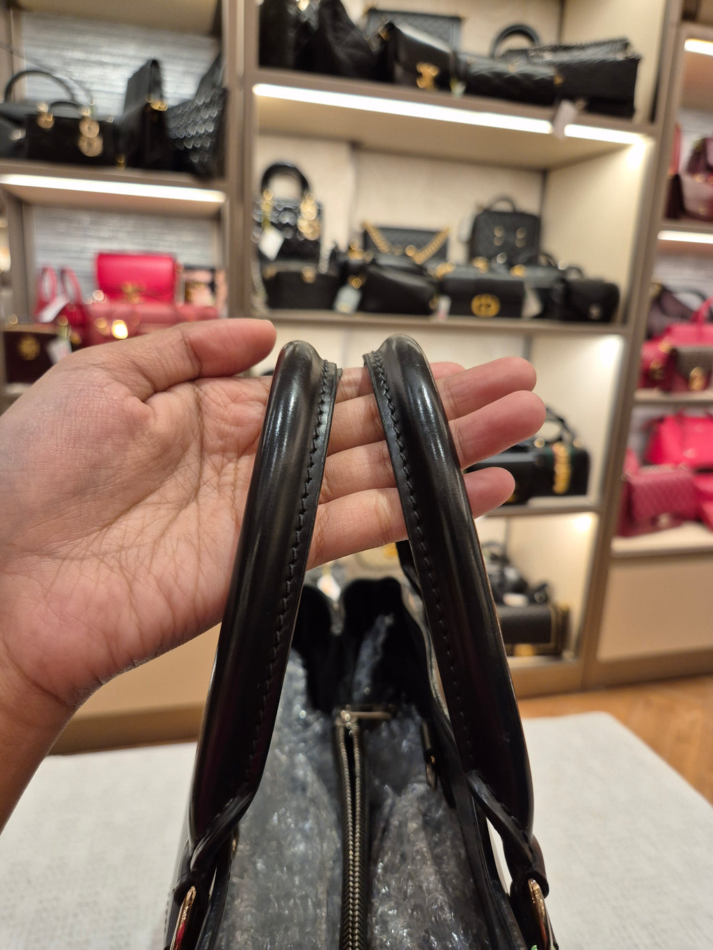 Louis Vuitton Passy PM Epi Black