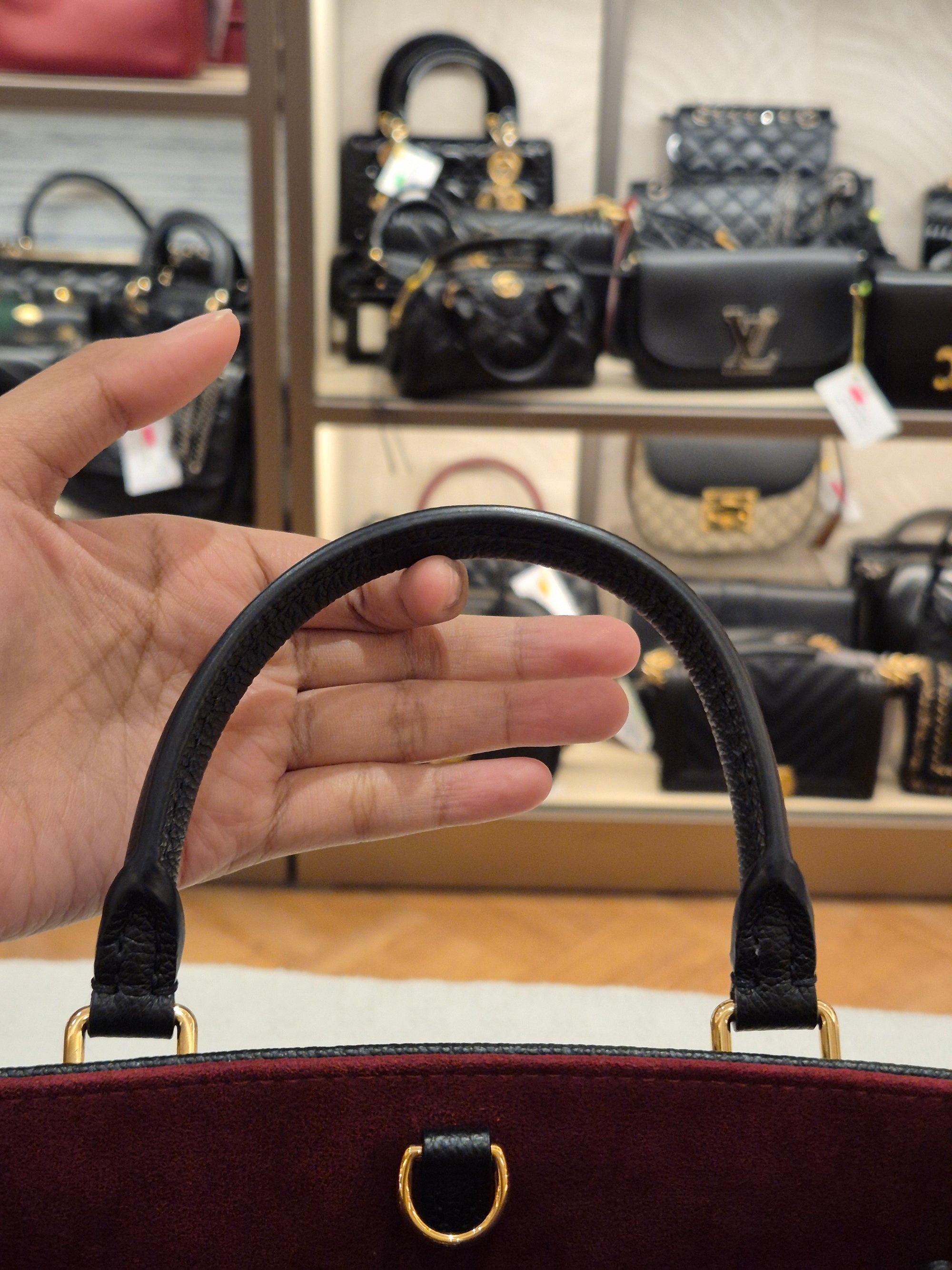 LV On The Go PM Bicolour Black Beige