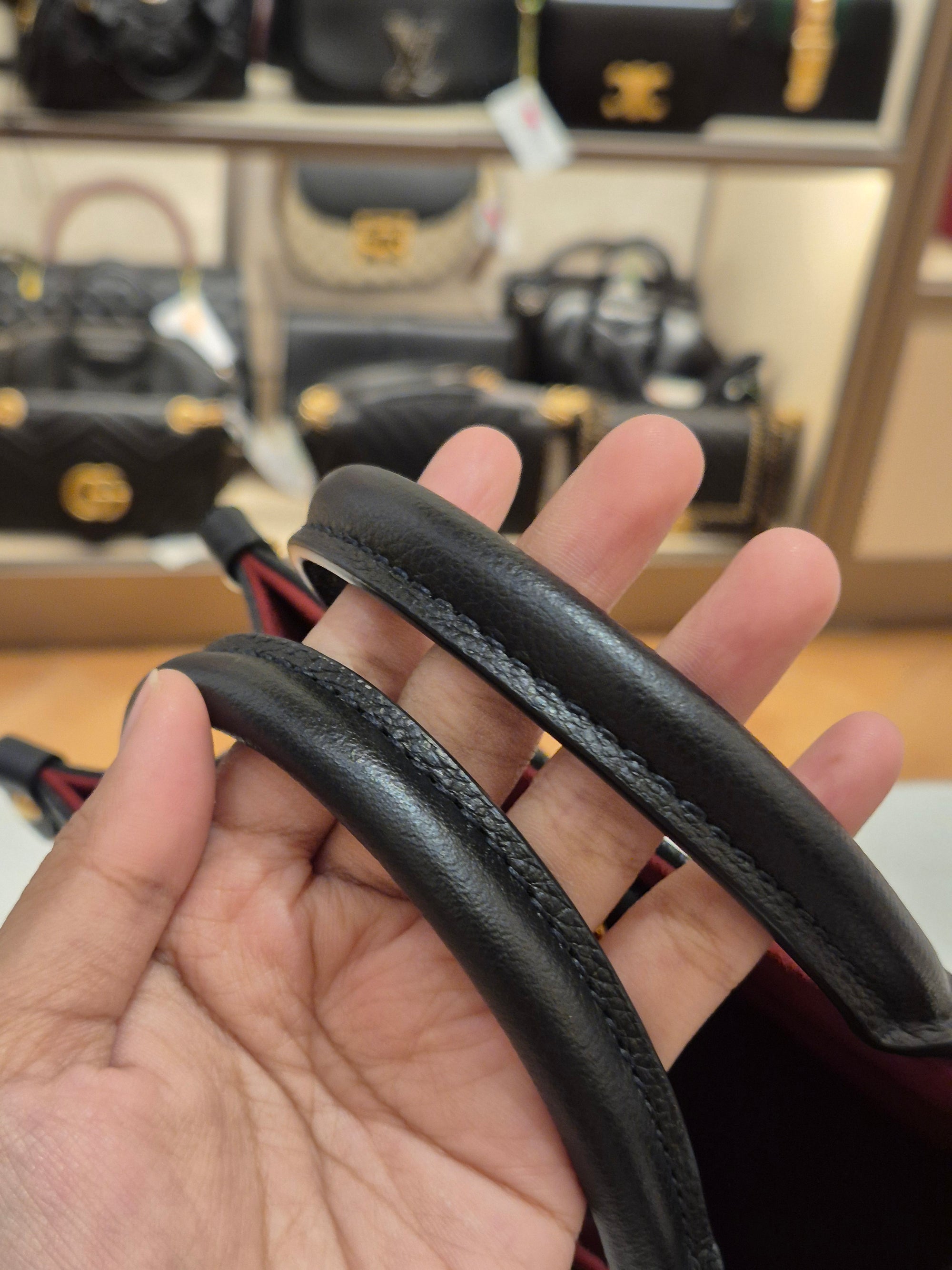 LV On The Go PM Bicolour Black Beige