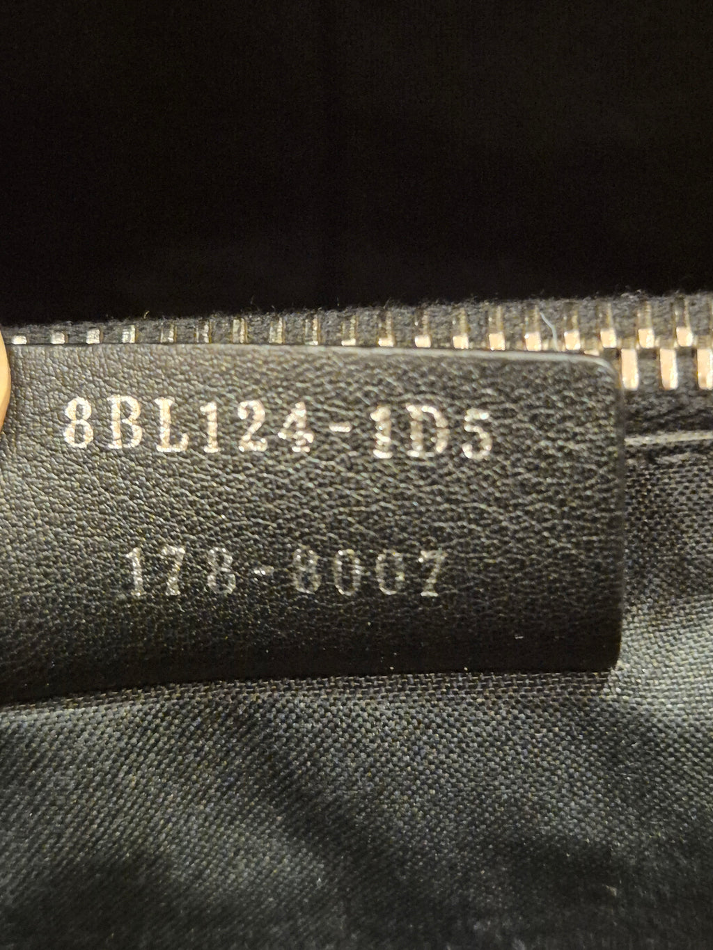 Fendi By The Way Medium Black