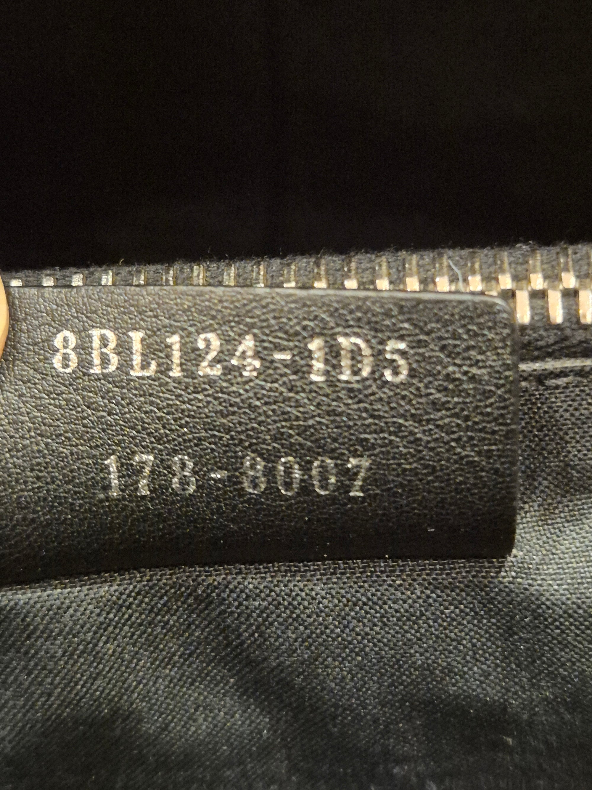 Fendi By The Way Medium Black