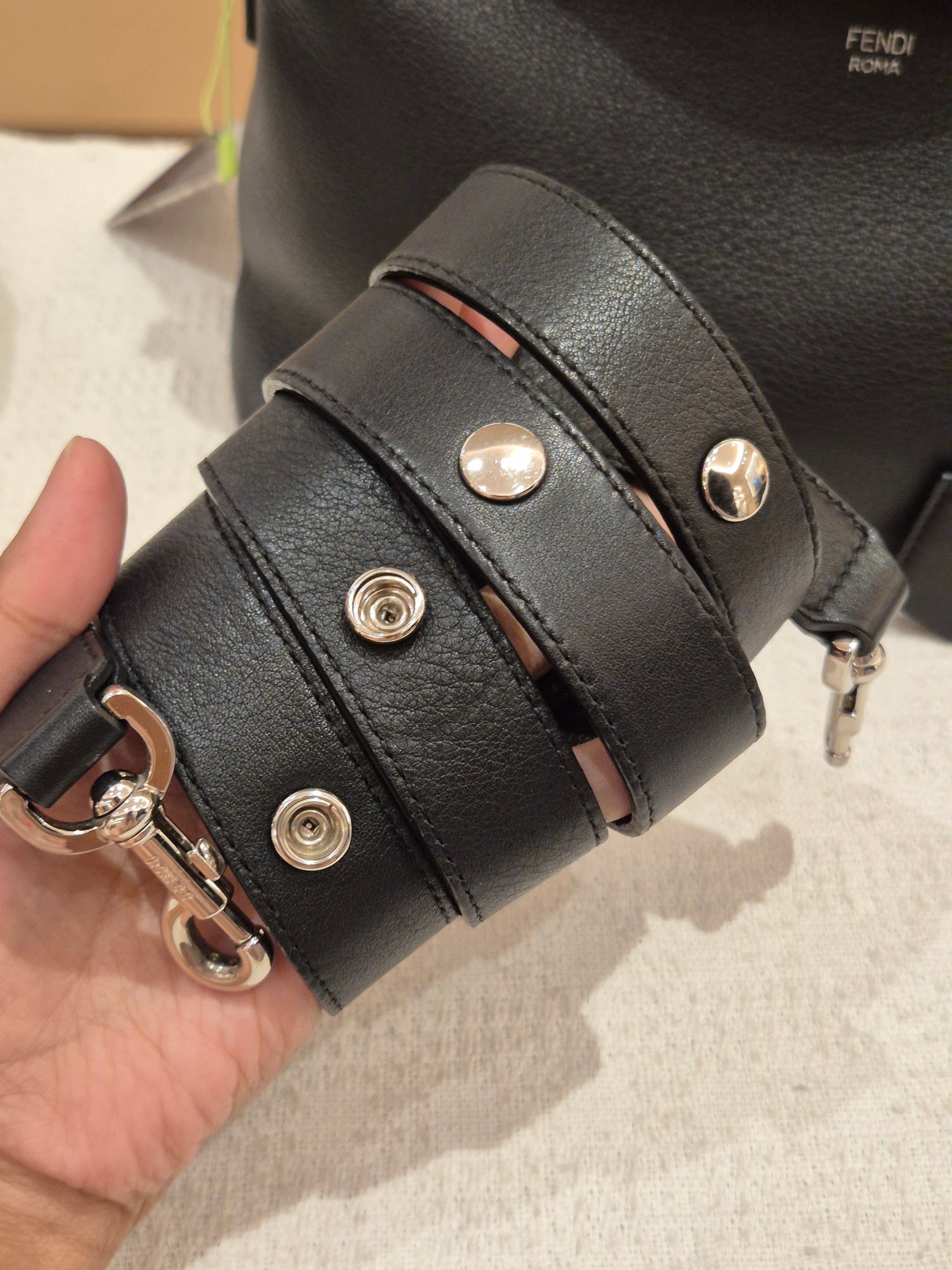 Fendi By The Way Medium Black