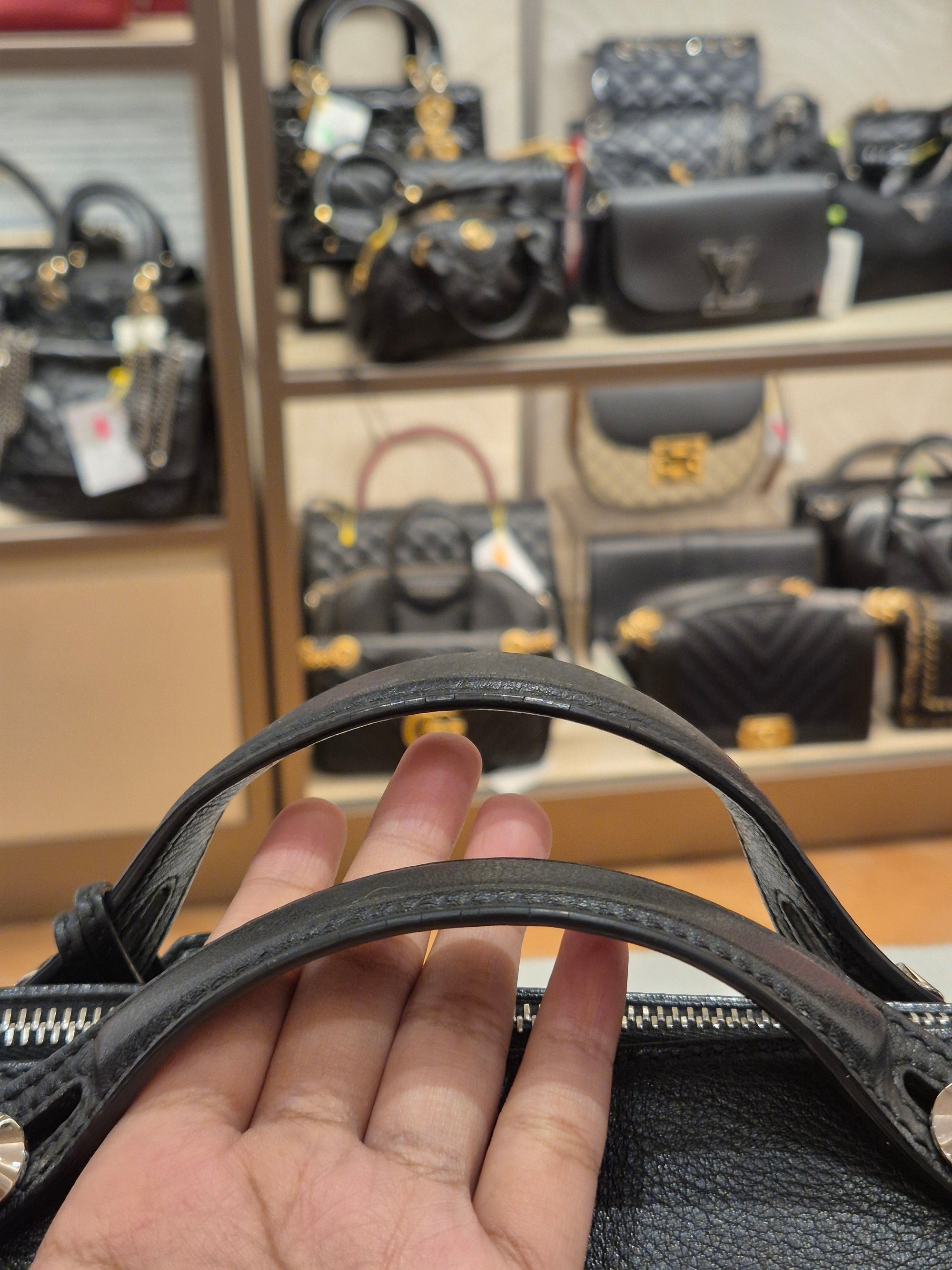 Fendi By The Way Medium Black