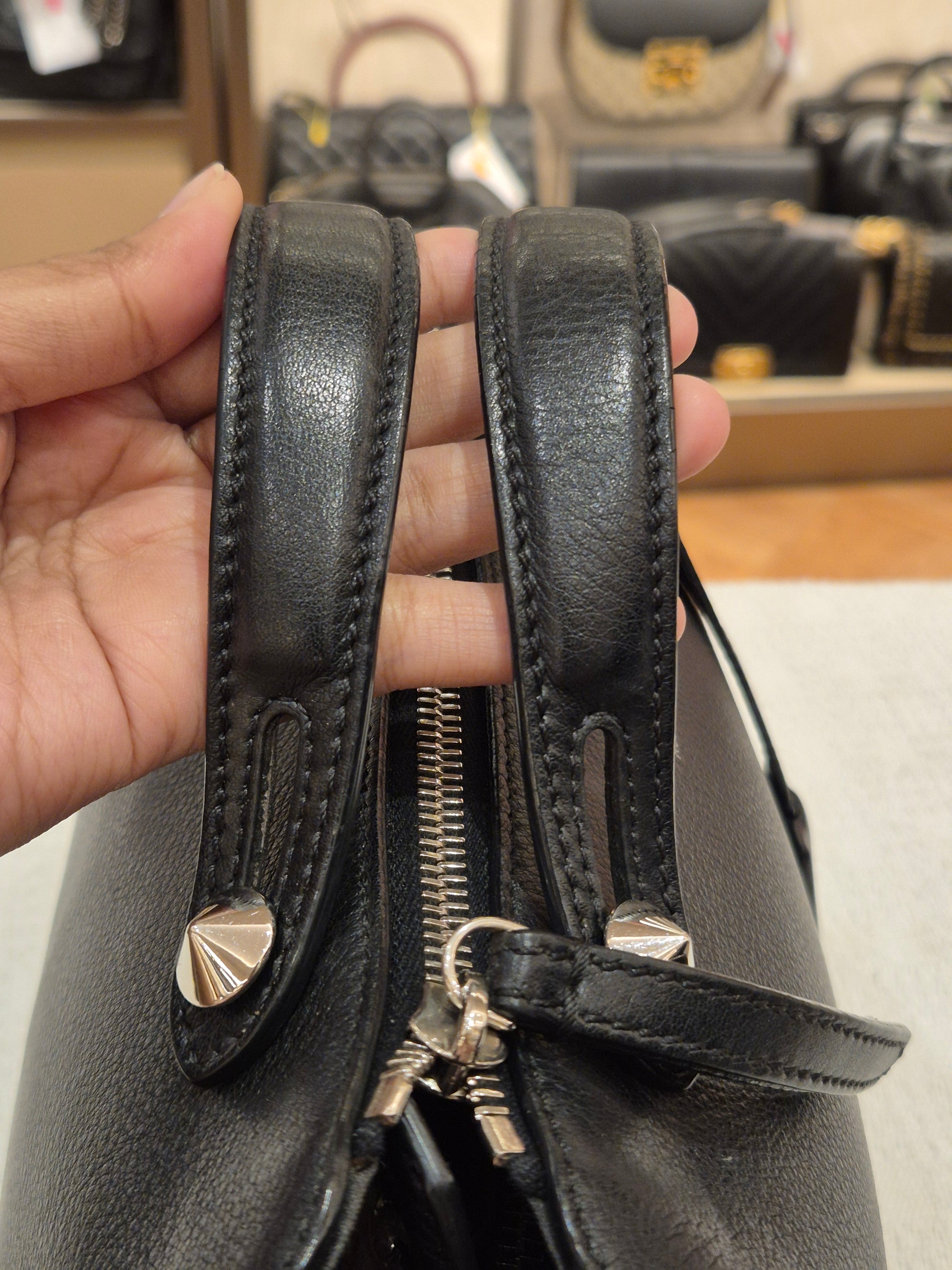 Fendi By The Way Medium Black