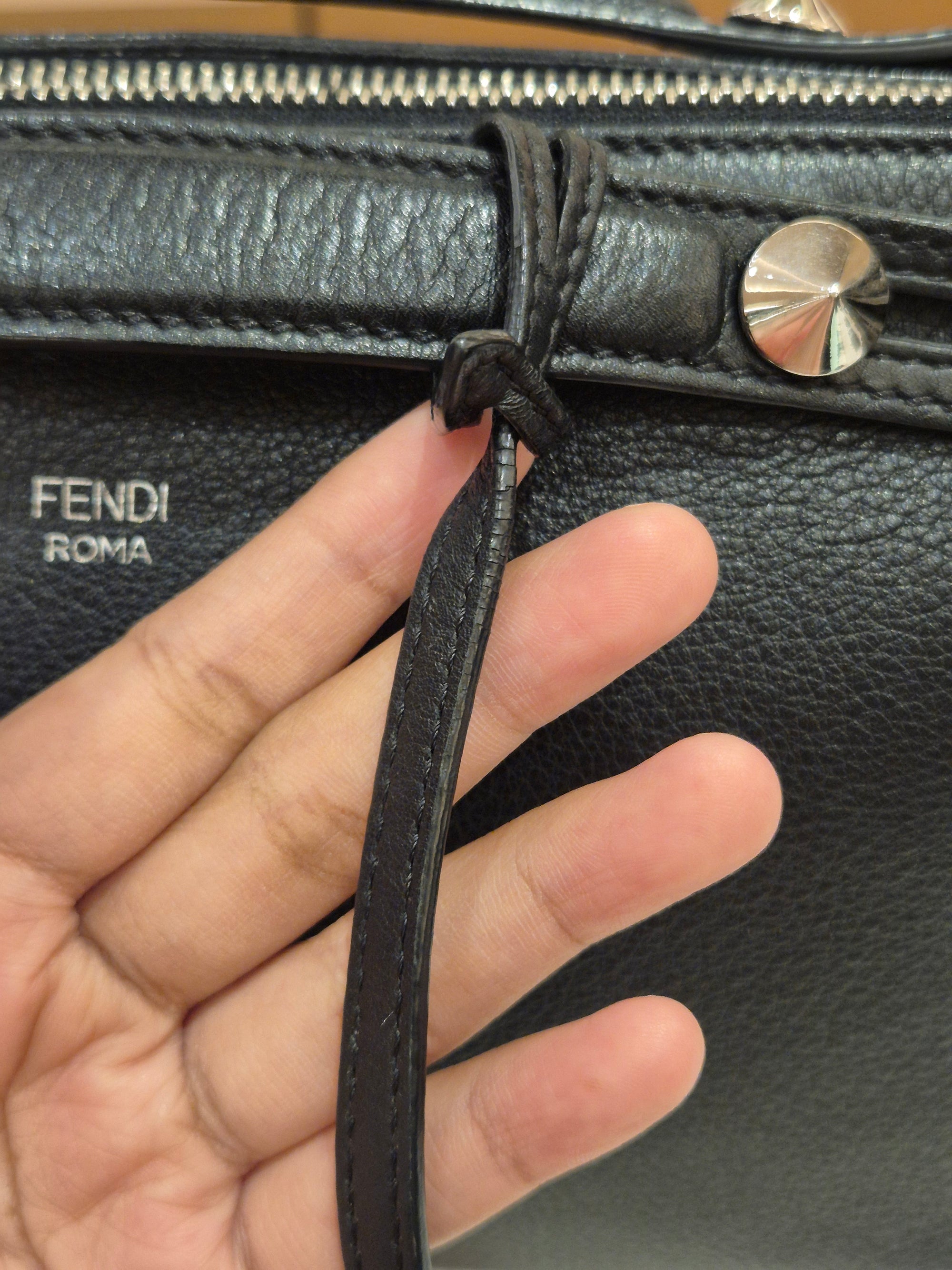 Fendi By The Way Medium Black