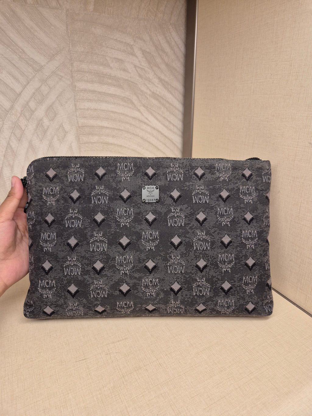 MCM Wrislet Clutch Jacquard Grey
