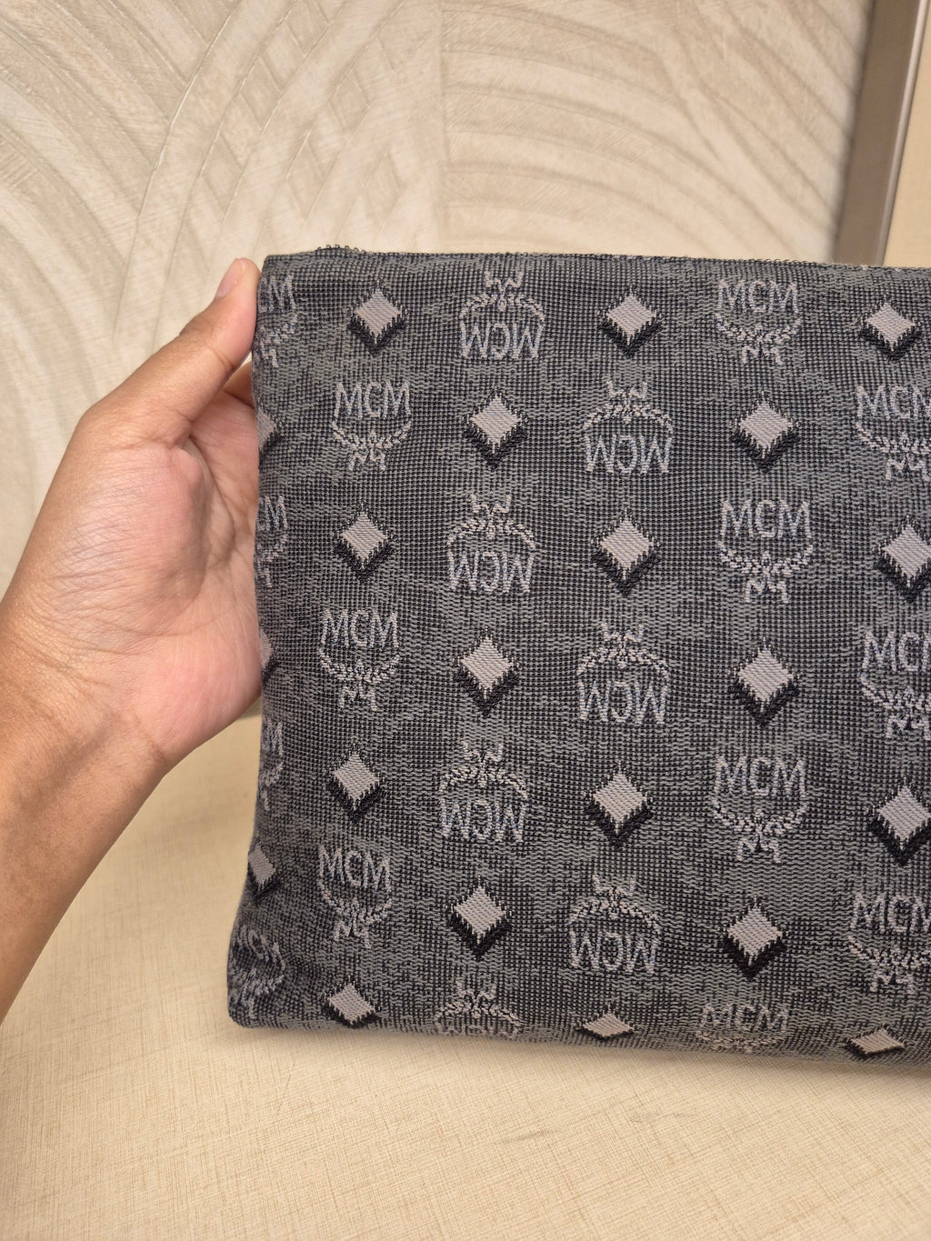 MCM Wrislet Clutch Jacquard Grey