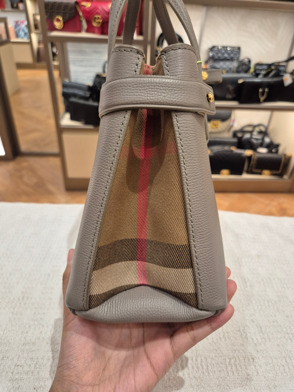 Burberry Banner Small Grey Check