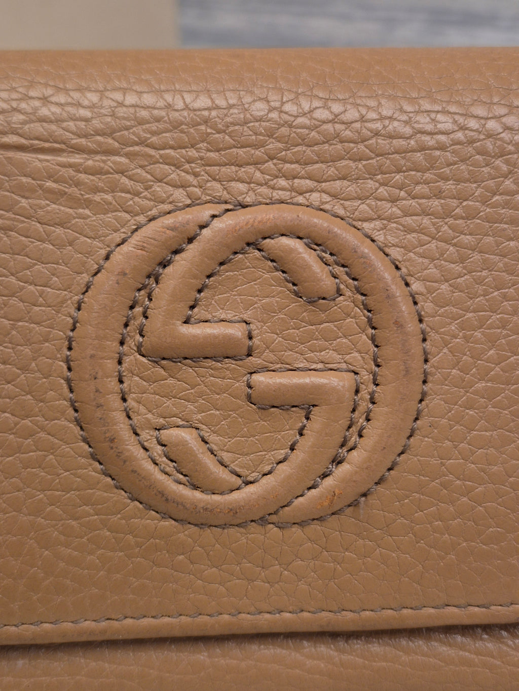 Gucci Soho Trifold Wallet Beige