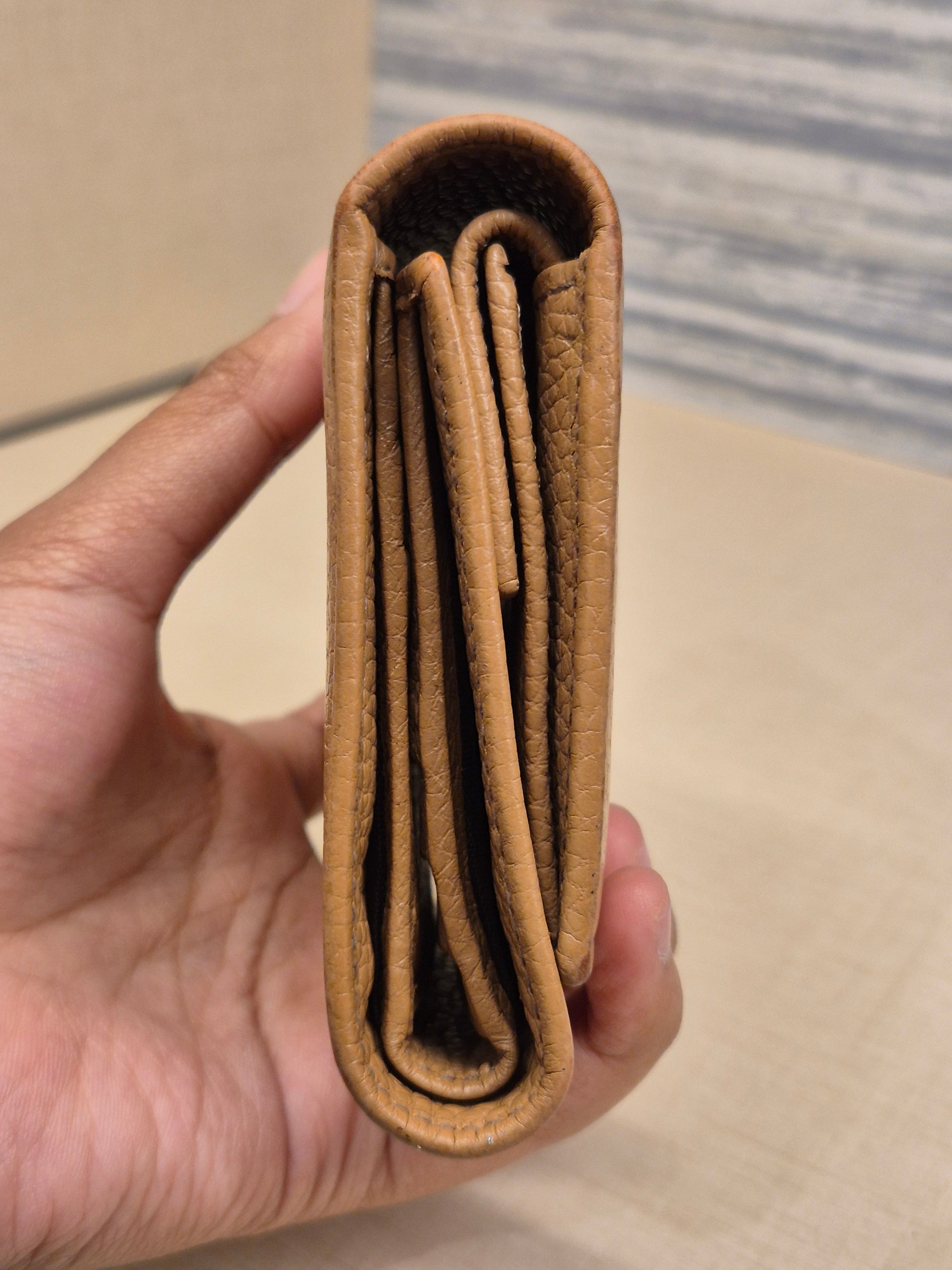 Gucci Soho Trifold Wallet Beige
