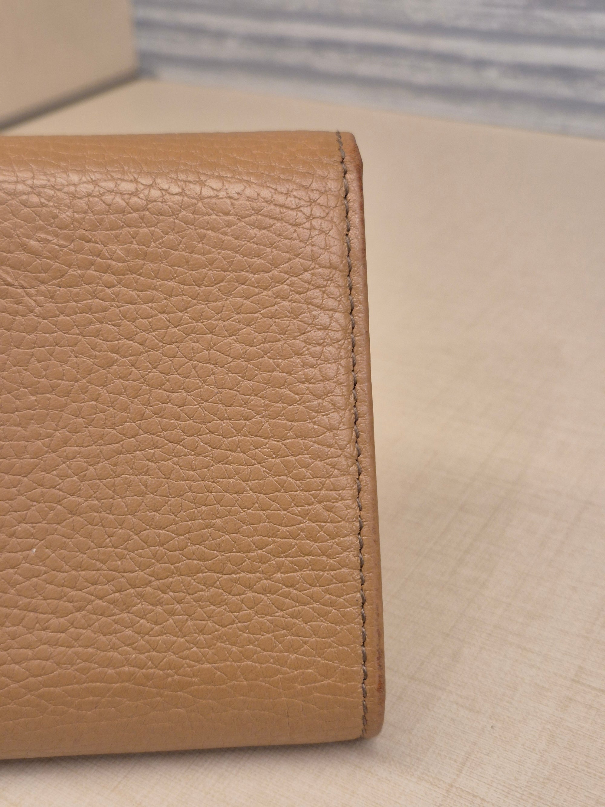 Gucci Soho Trifold Wallet Beige