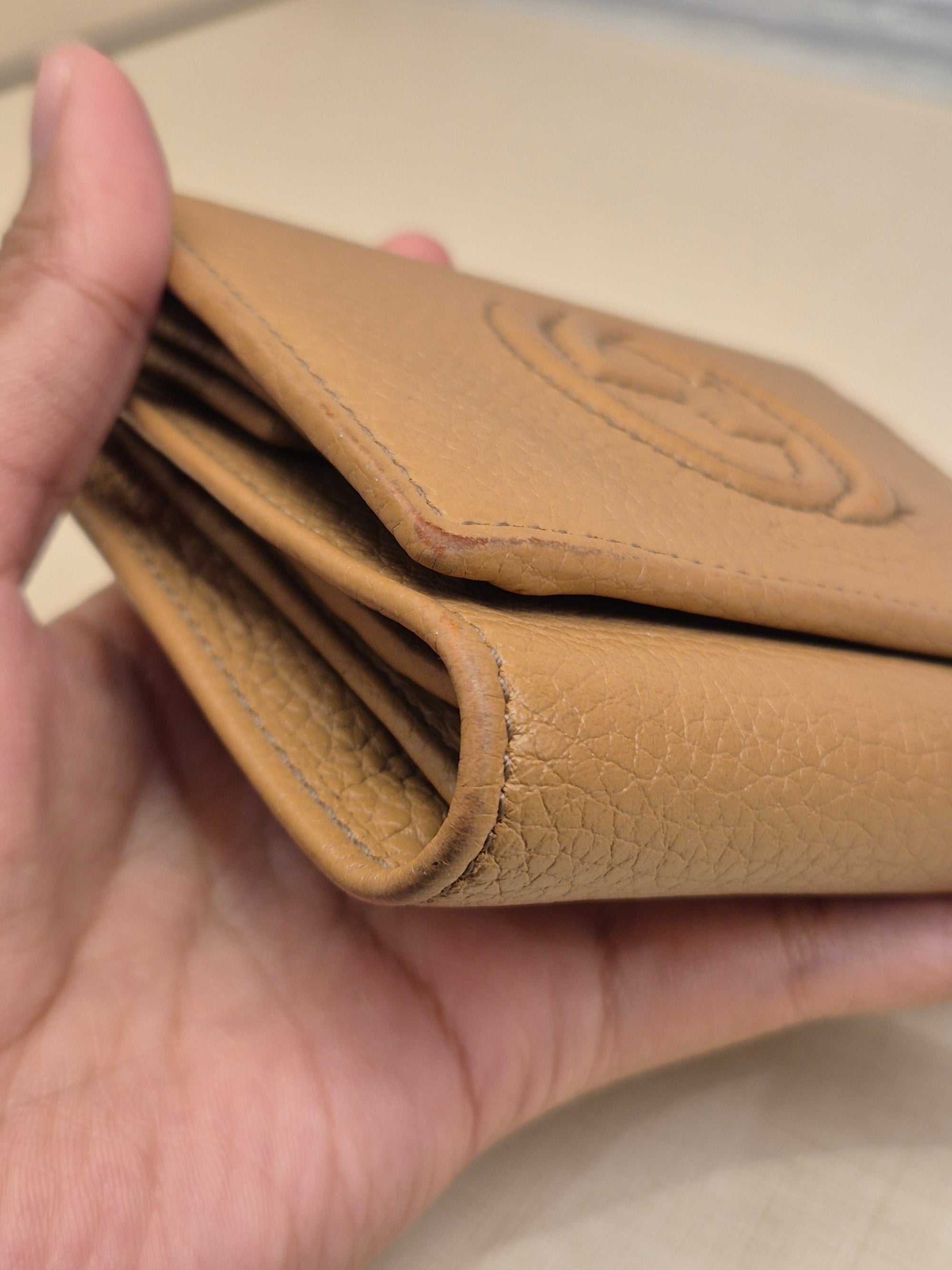 Gucci Soho Trifold Wallet Beige