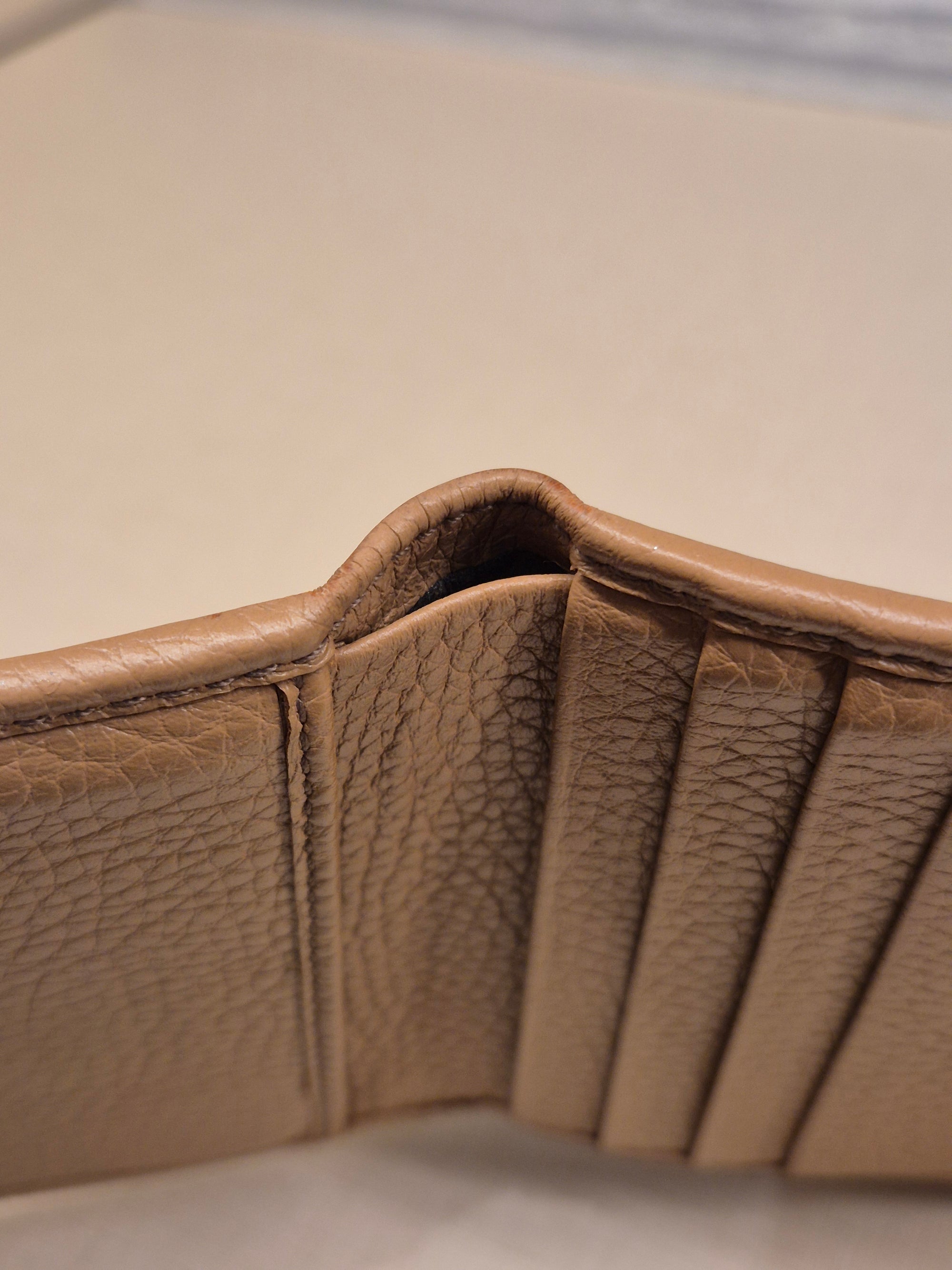 Gucci Soho Trifold Wallet Beige