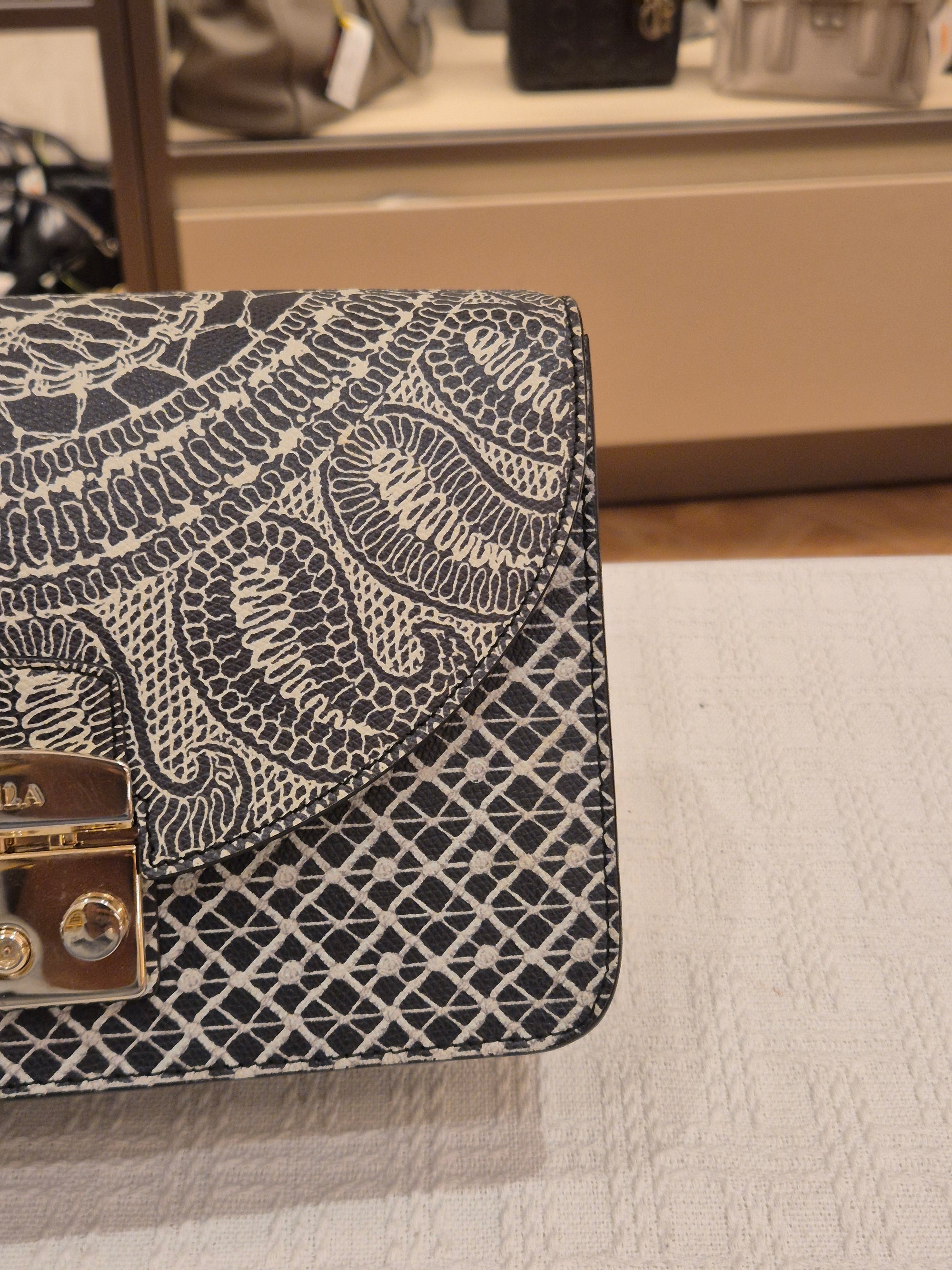 Furla Metropolis Small Motif Lace