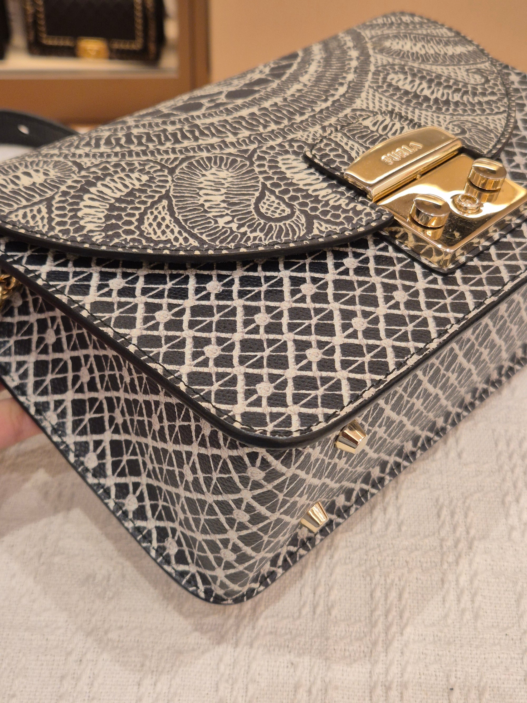 Furla Metropolis Small Motif Lace