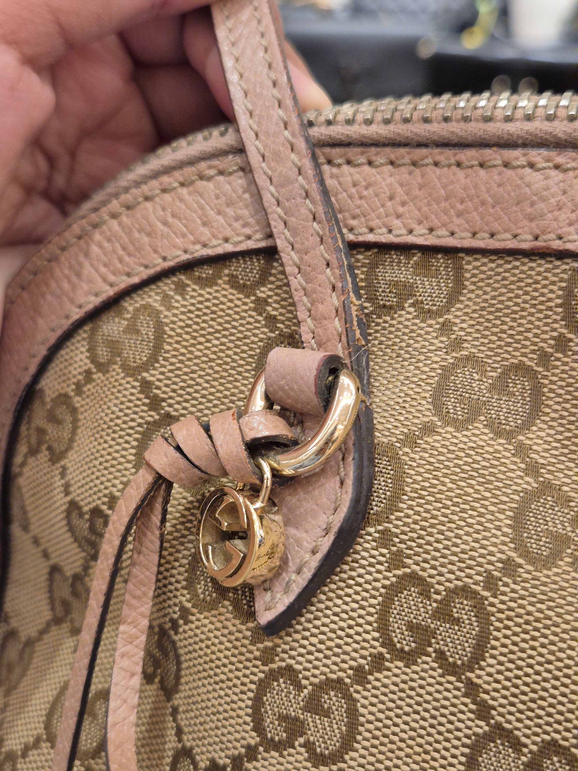 Gucci Bree Canvas Shoulder Nude