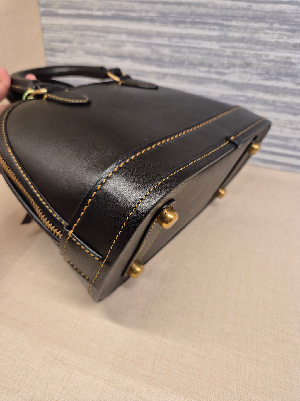 Coach Revel Glovetanned Black
