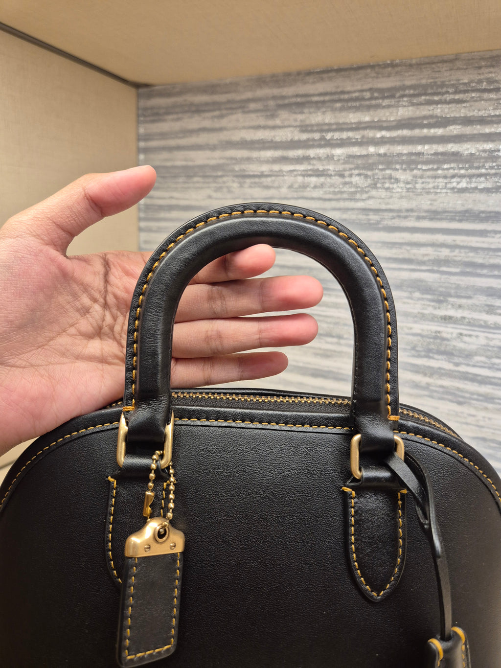 Coach Revel Glovetanned Black