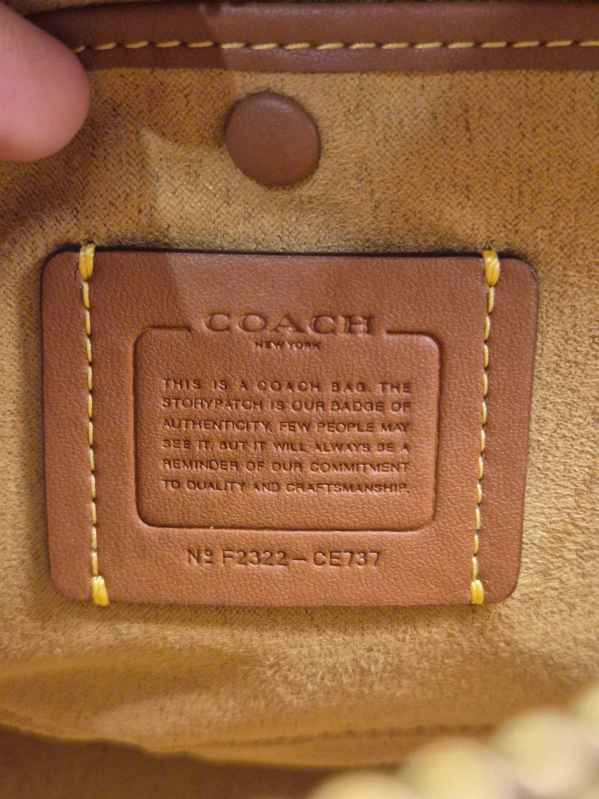 Coach Revel Glovetanned Black