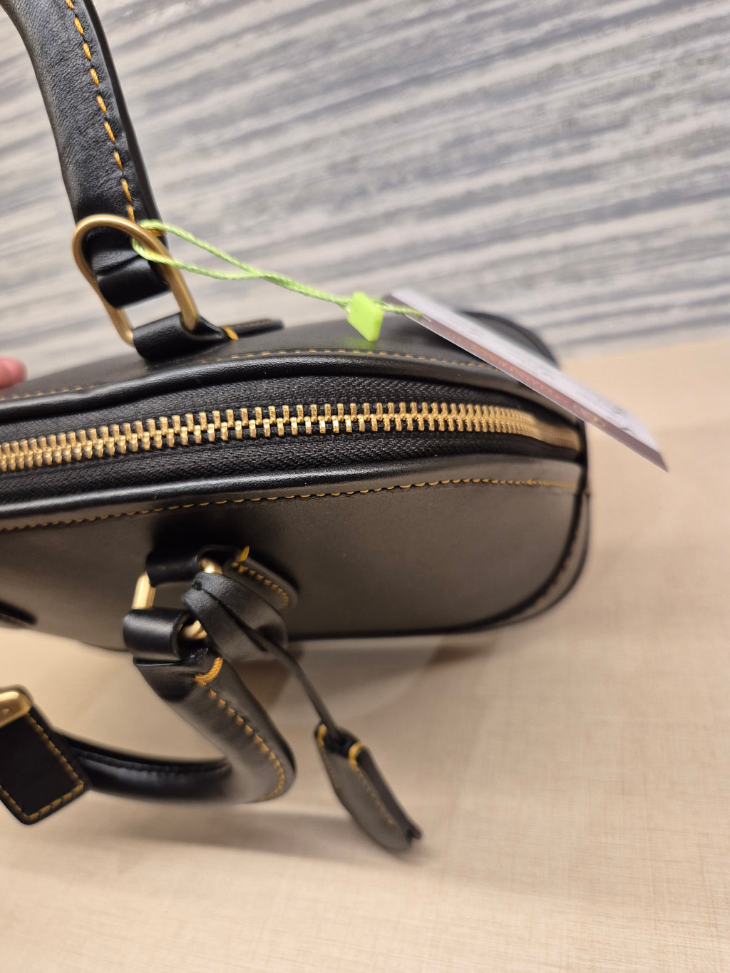 Coach Revel Glovetanned Black