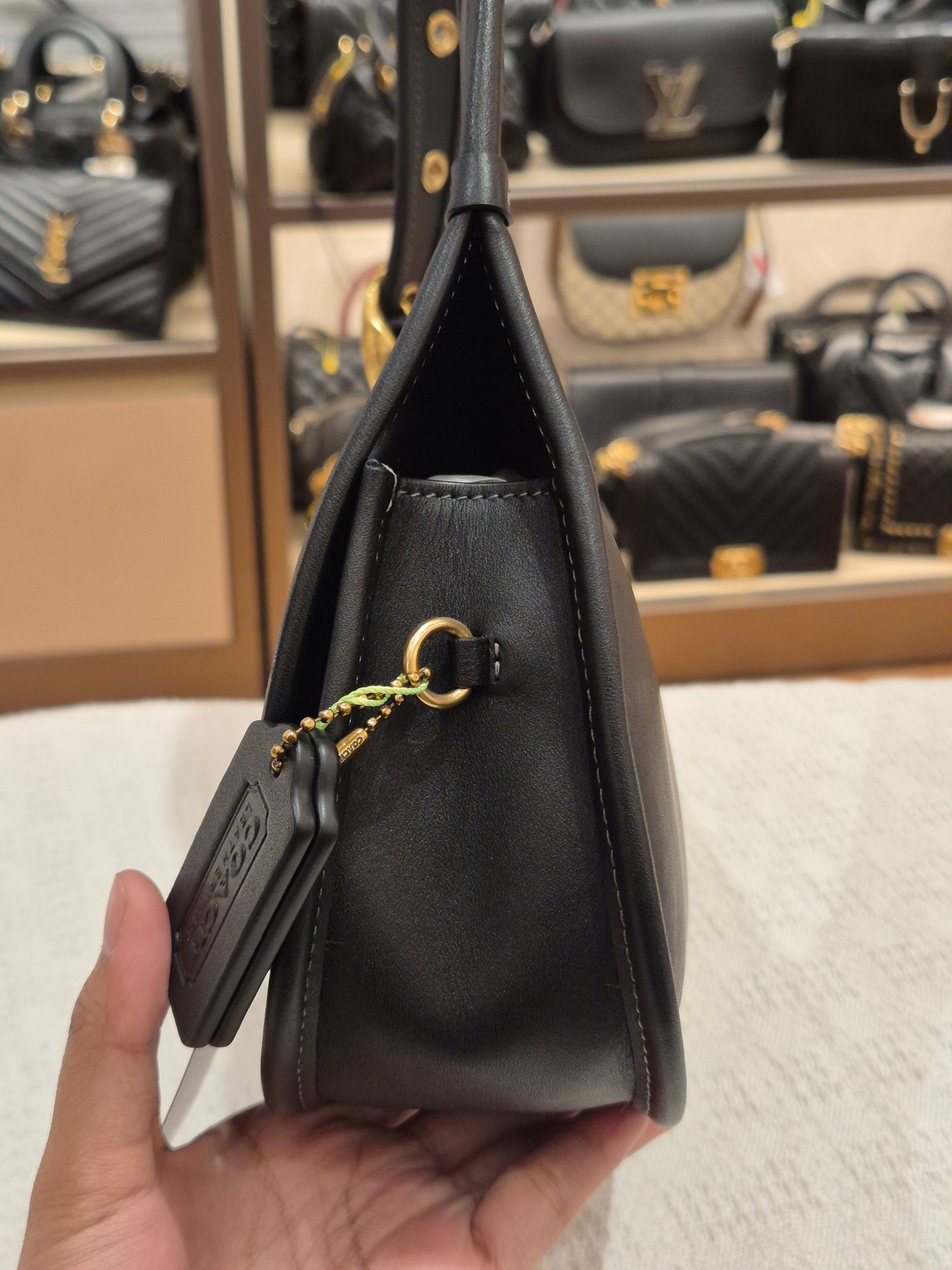Coach Cashin Carry Crescent Black