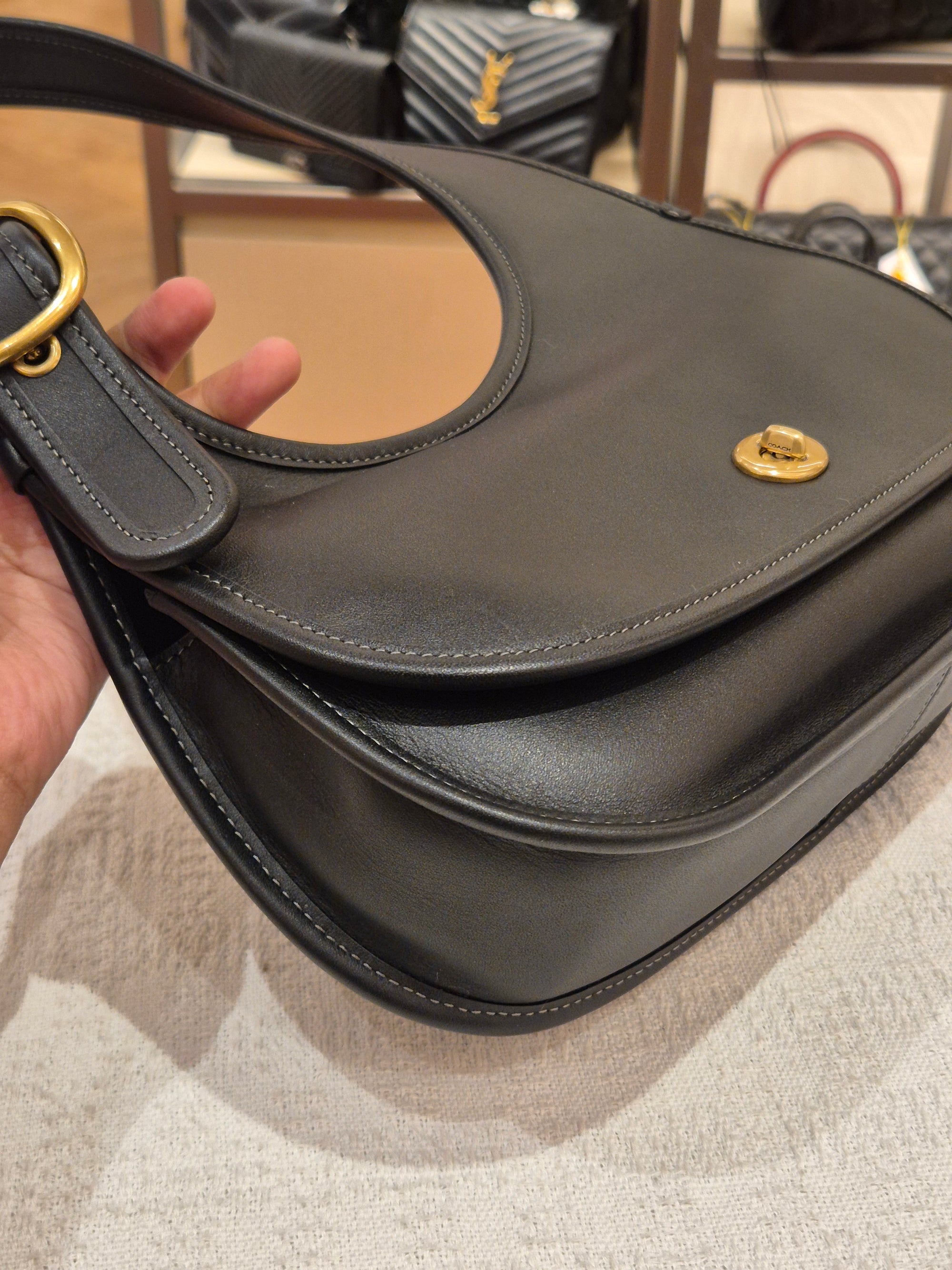 Coach Cashin Carry Crescent Black