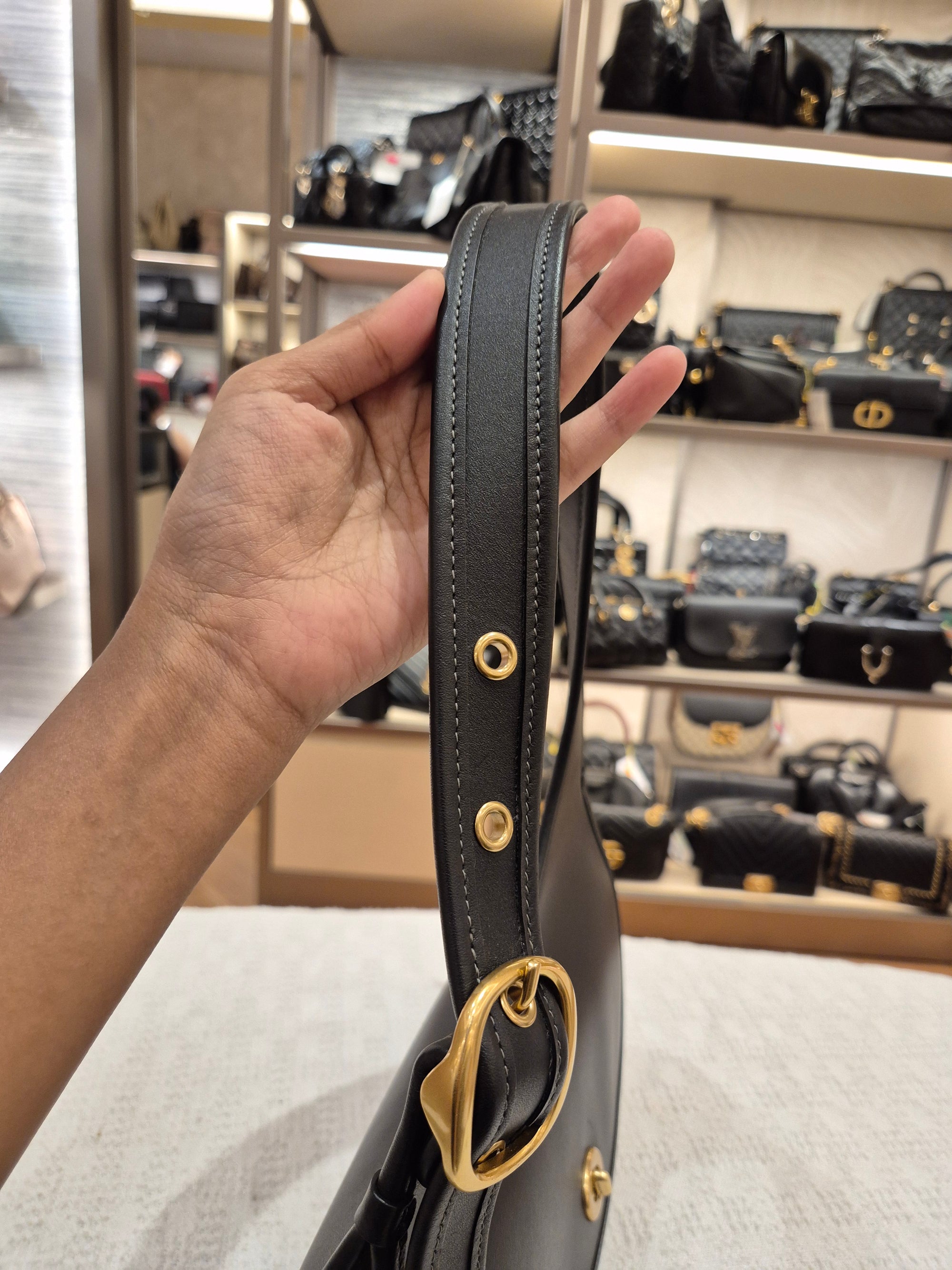 Coach Cashin Carry Crescent Black