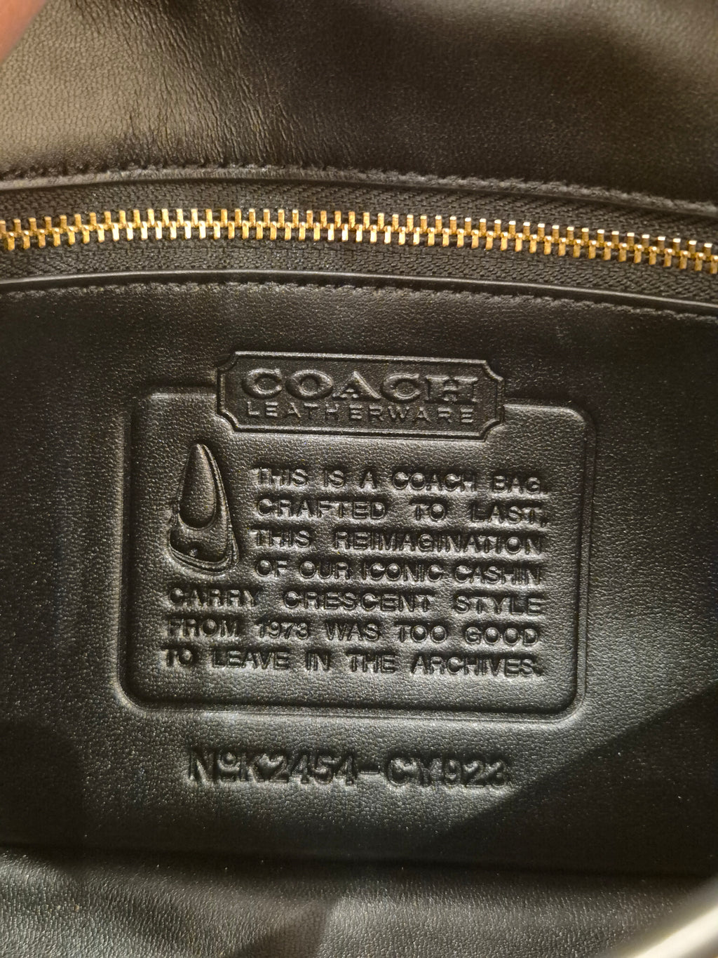 Coach Cashin Carry Crescent Black
