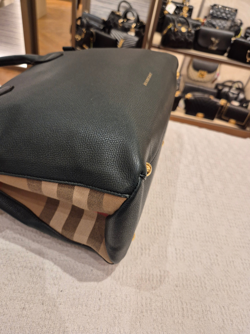 Burberry Banner Medium Green