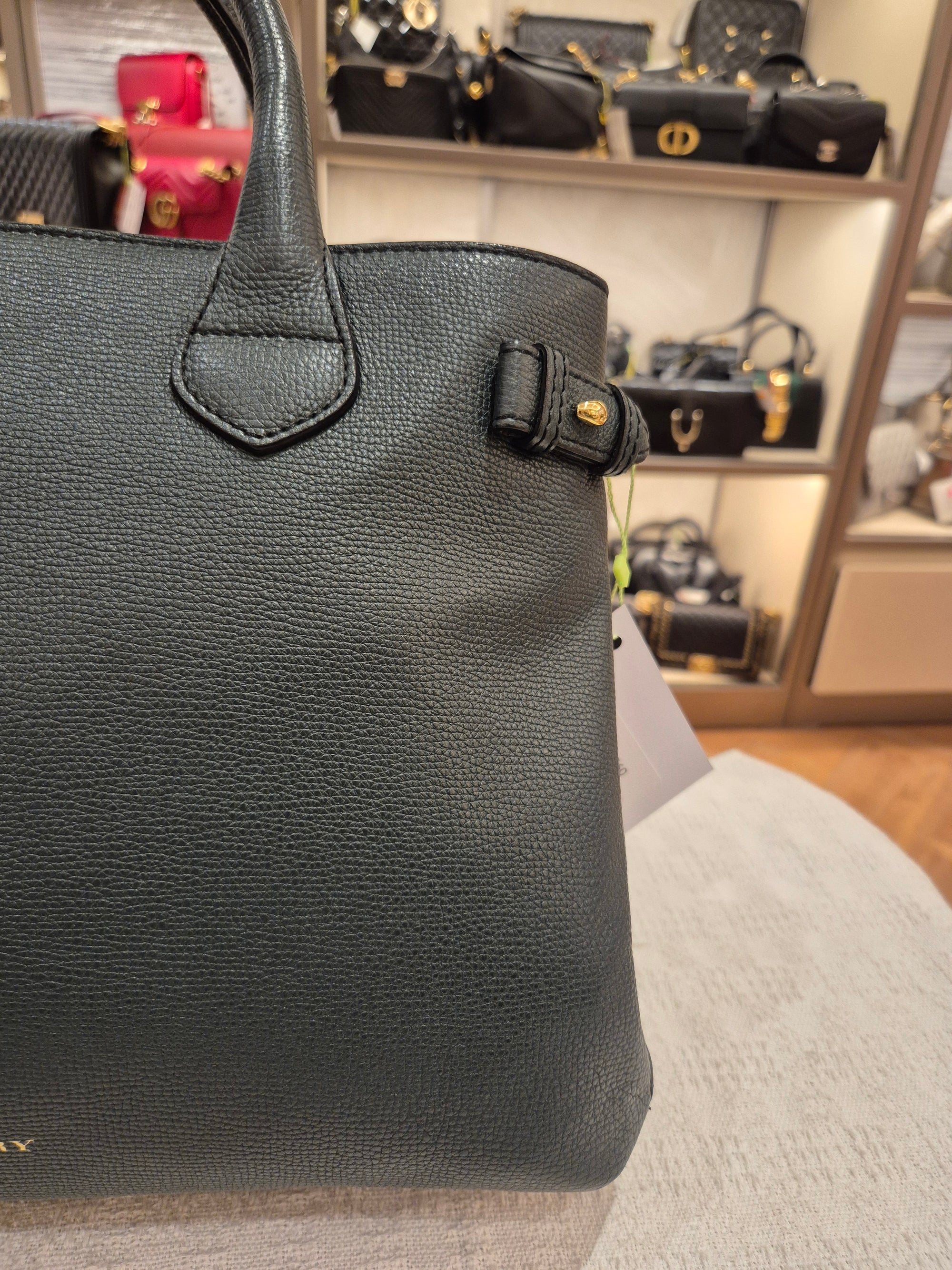 Burberry Banner Medium Green