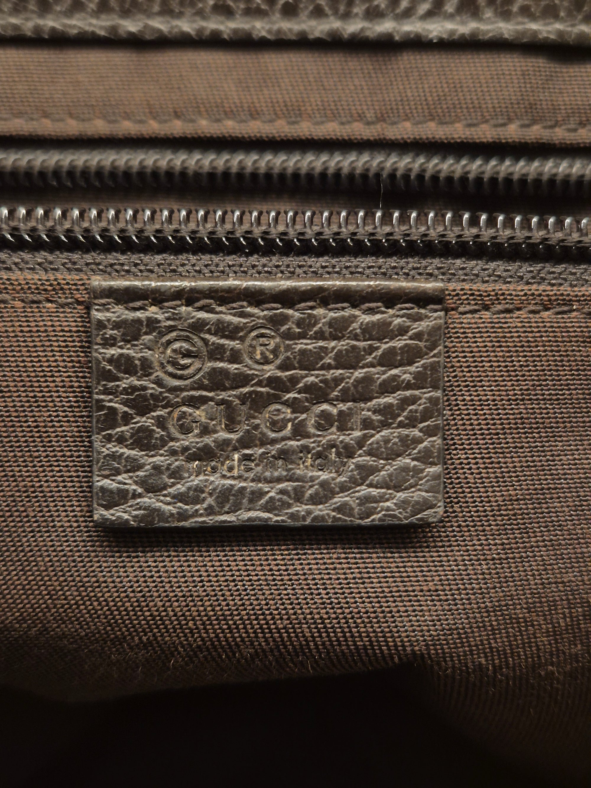 Gucci Mesenger Canvas Flap Monogram