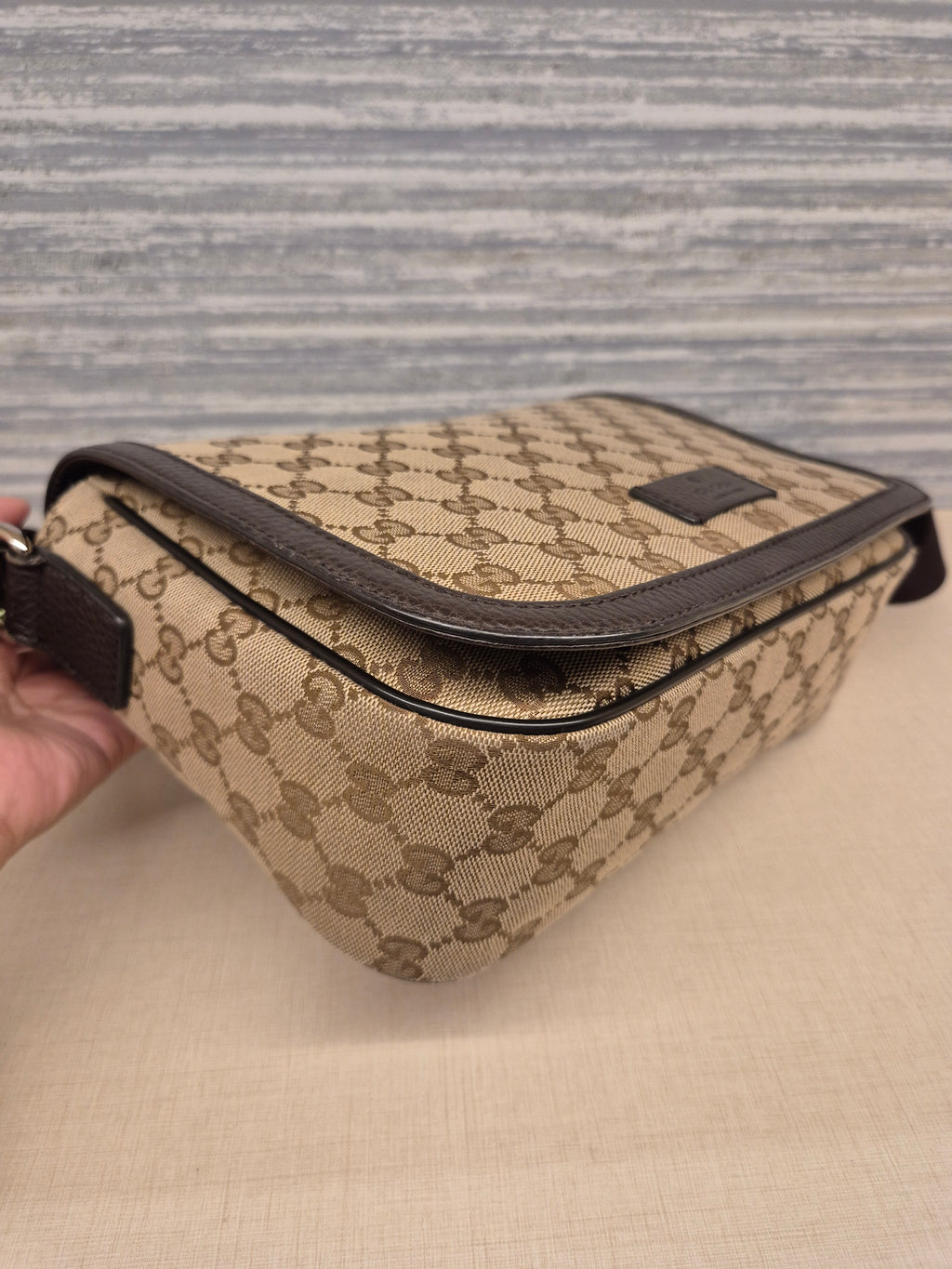 Gucci Mesenger Canvas Flap Monogram