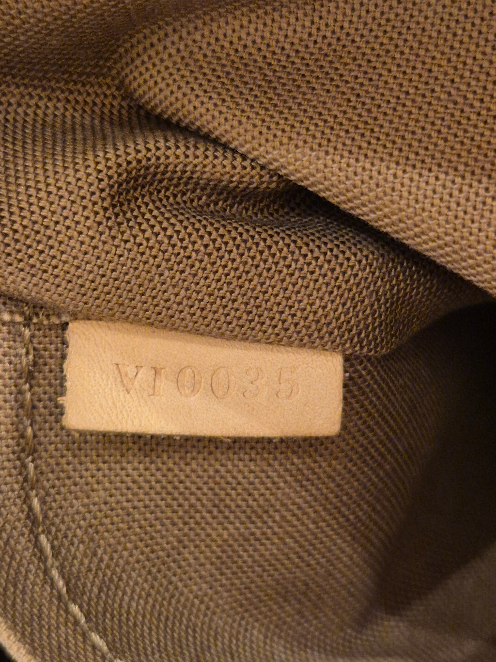 Louis Vuitton Batignolles PM Monogram