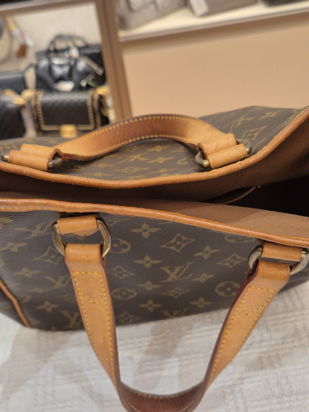 Louis Vuitton Batignolles PM Monogram