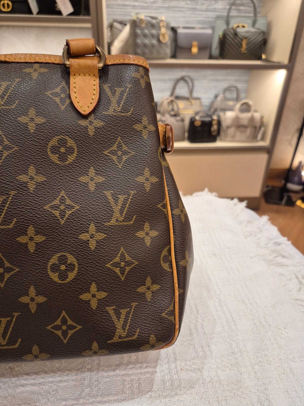 Louis Vuitton Batignolles PM Monogram