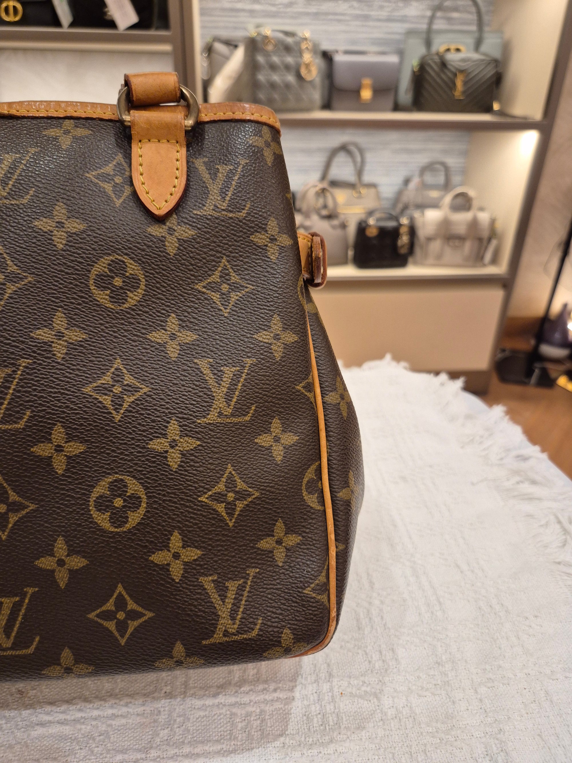 Louis Vuitton Batignolles PM Monogram