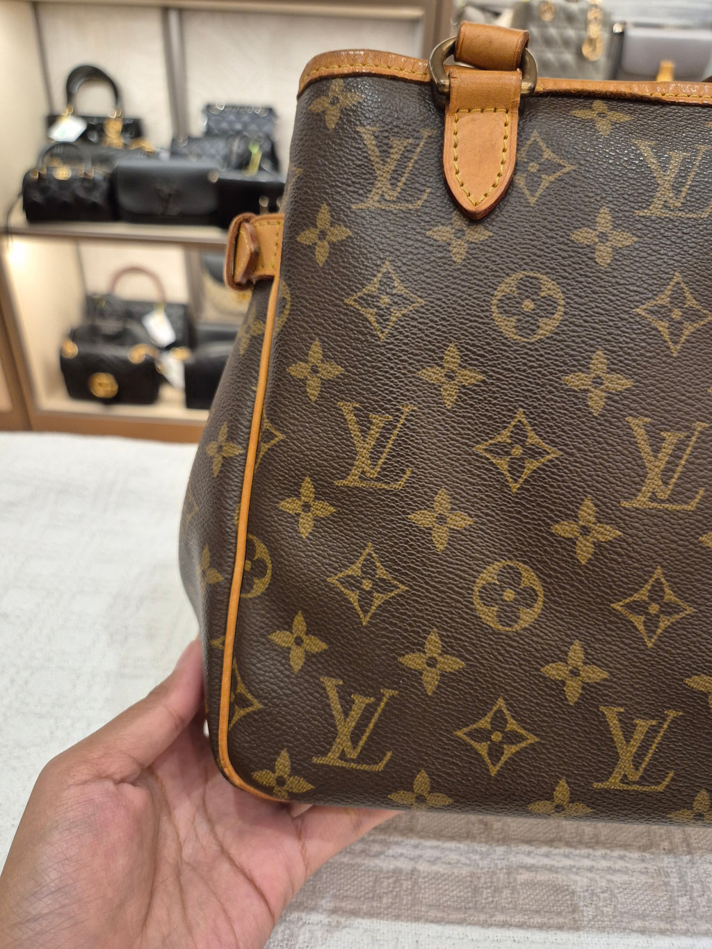 Louis Vuitton Batignolles PM Monogram