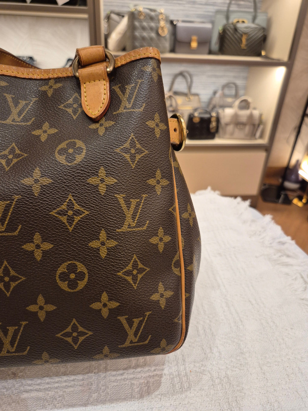 Louis Vuitton Batignolles PM Monogram