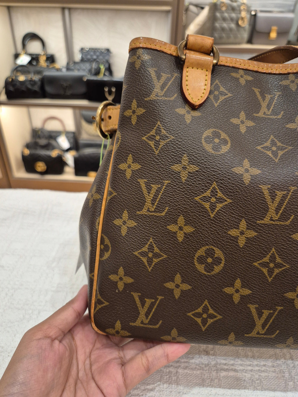 Louis Vuitton Batignolles PM Monogram