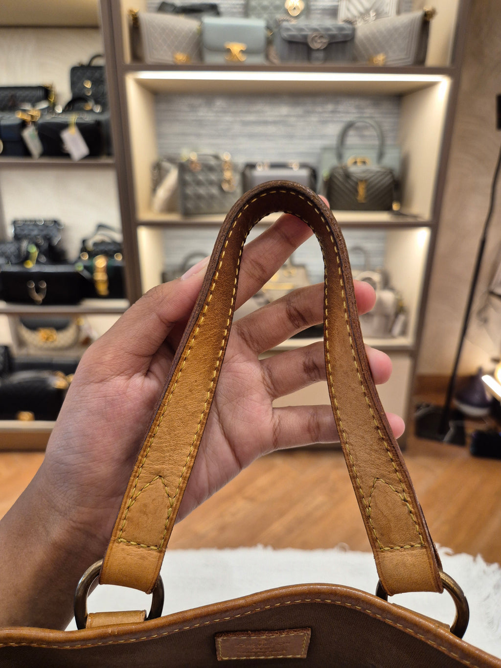 Louis Vuitton Batignolles PM Monogram