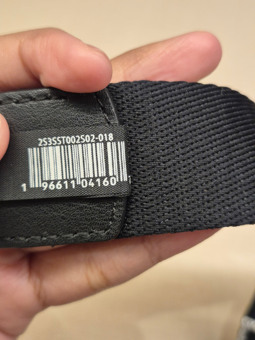 Marc Jacob Strap Black Silver Font