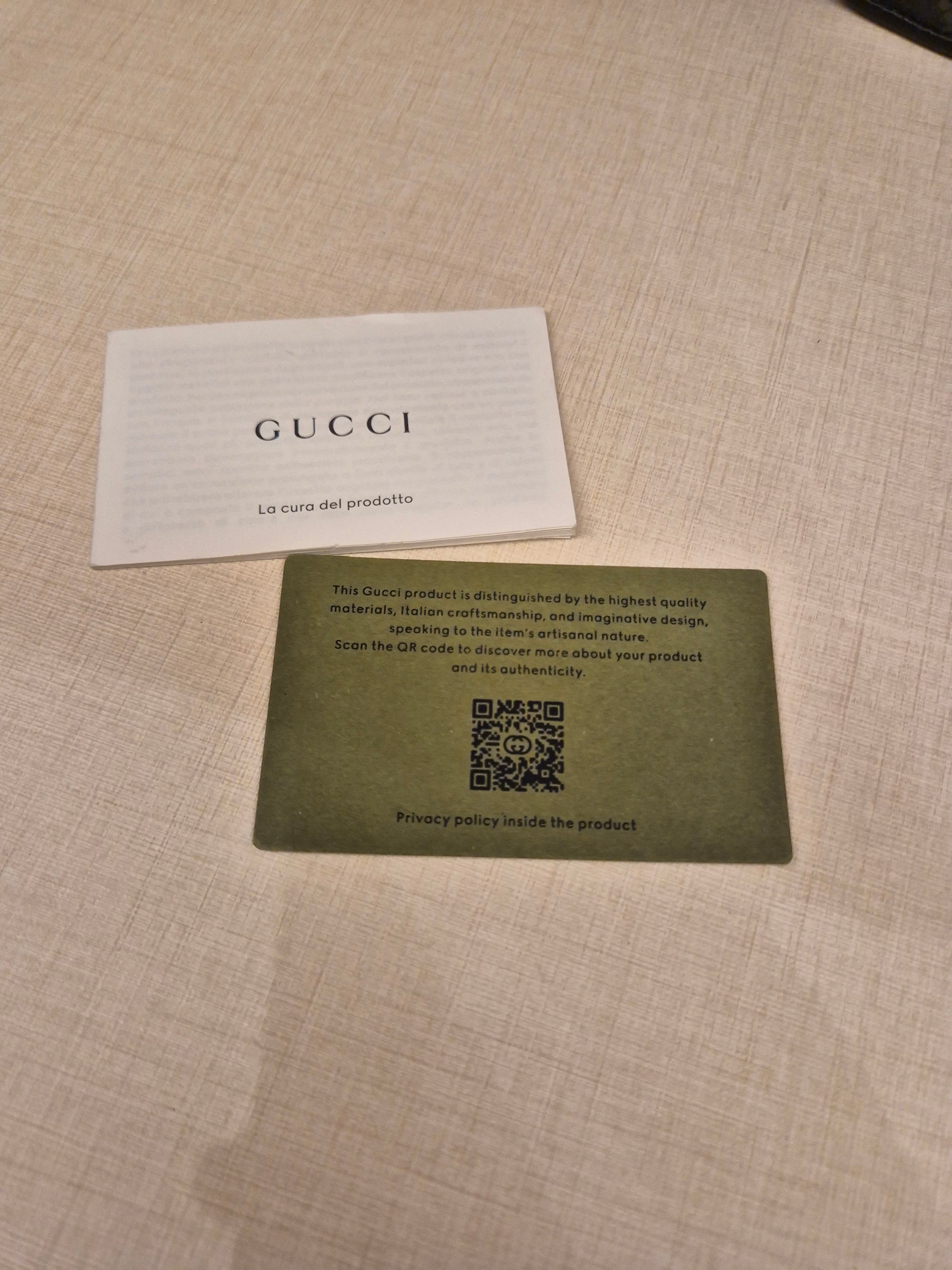Gucci GG Supreme Camera Bag Monogram