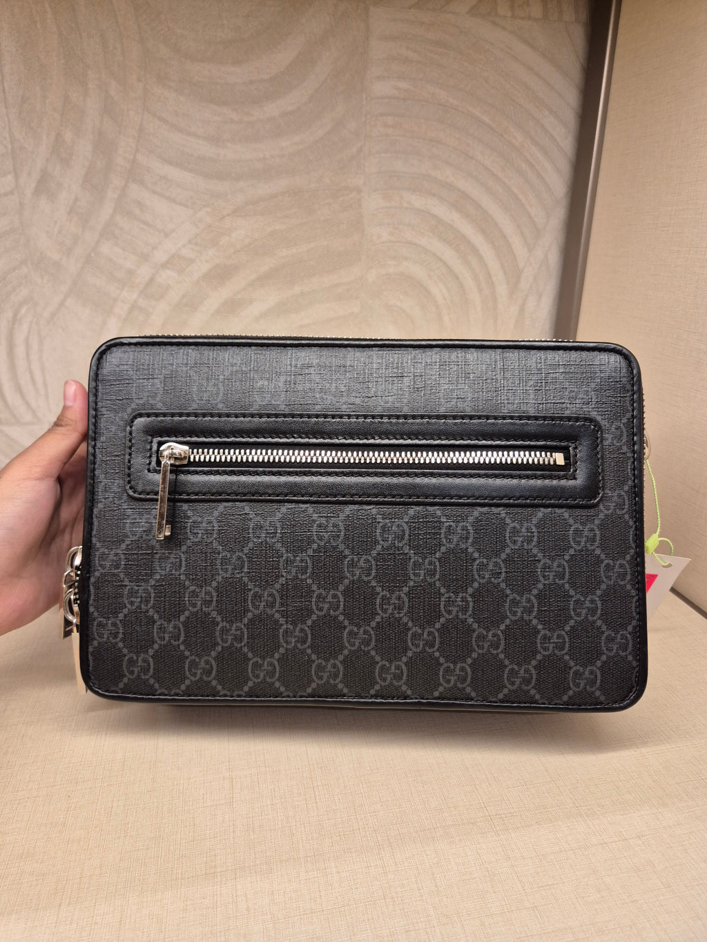 Gucci GG Supreme Camera Bag Monogram
