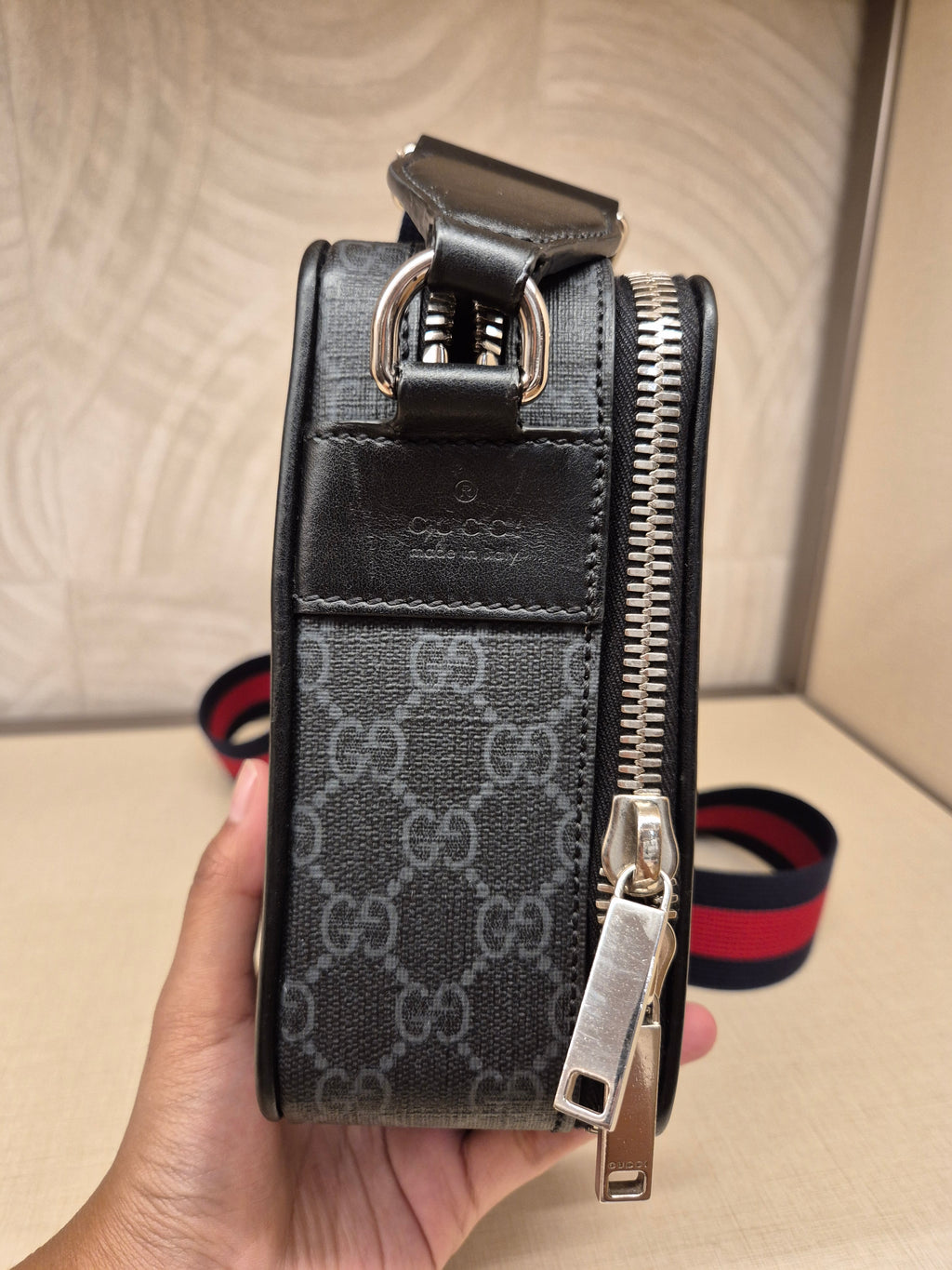 Gucci GG Supreme Camera Bag Monogram