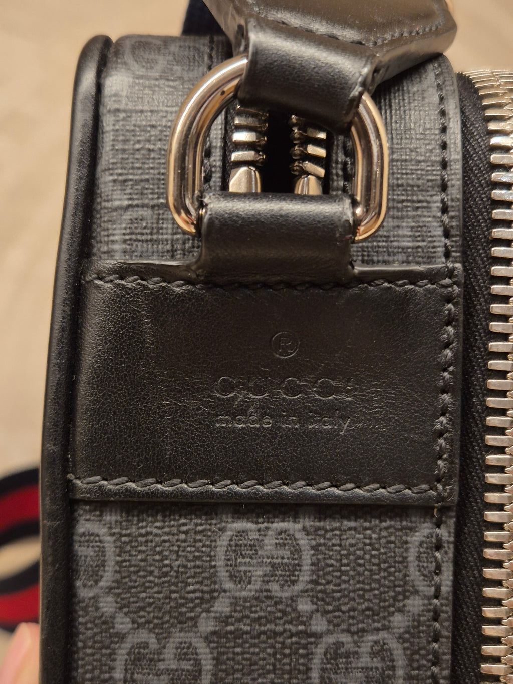 Gucci GG Supreme Camera Bag Monogram