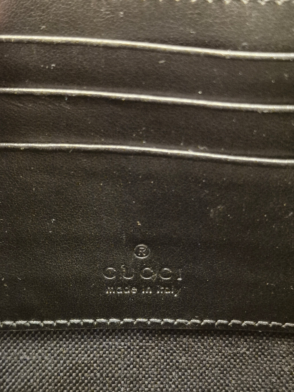 Gucci GG Supreme Camera Bag Monogram