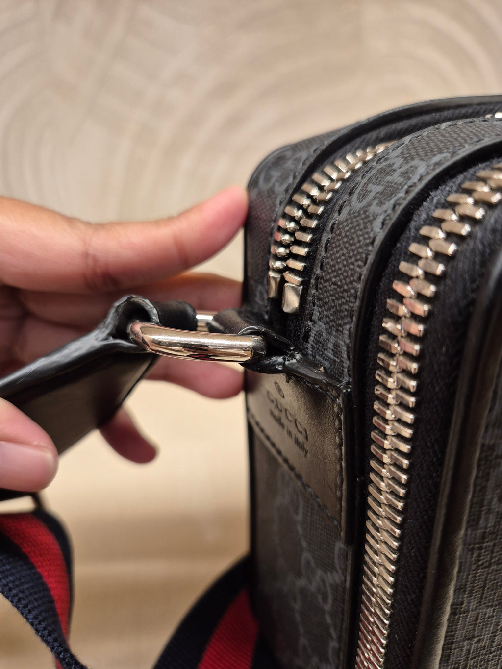 Gucci GG Supreme Camera Bag Monogram
