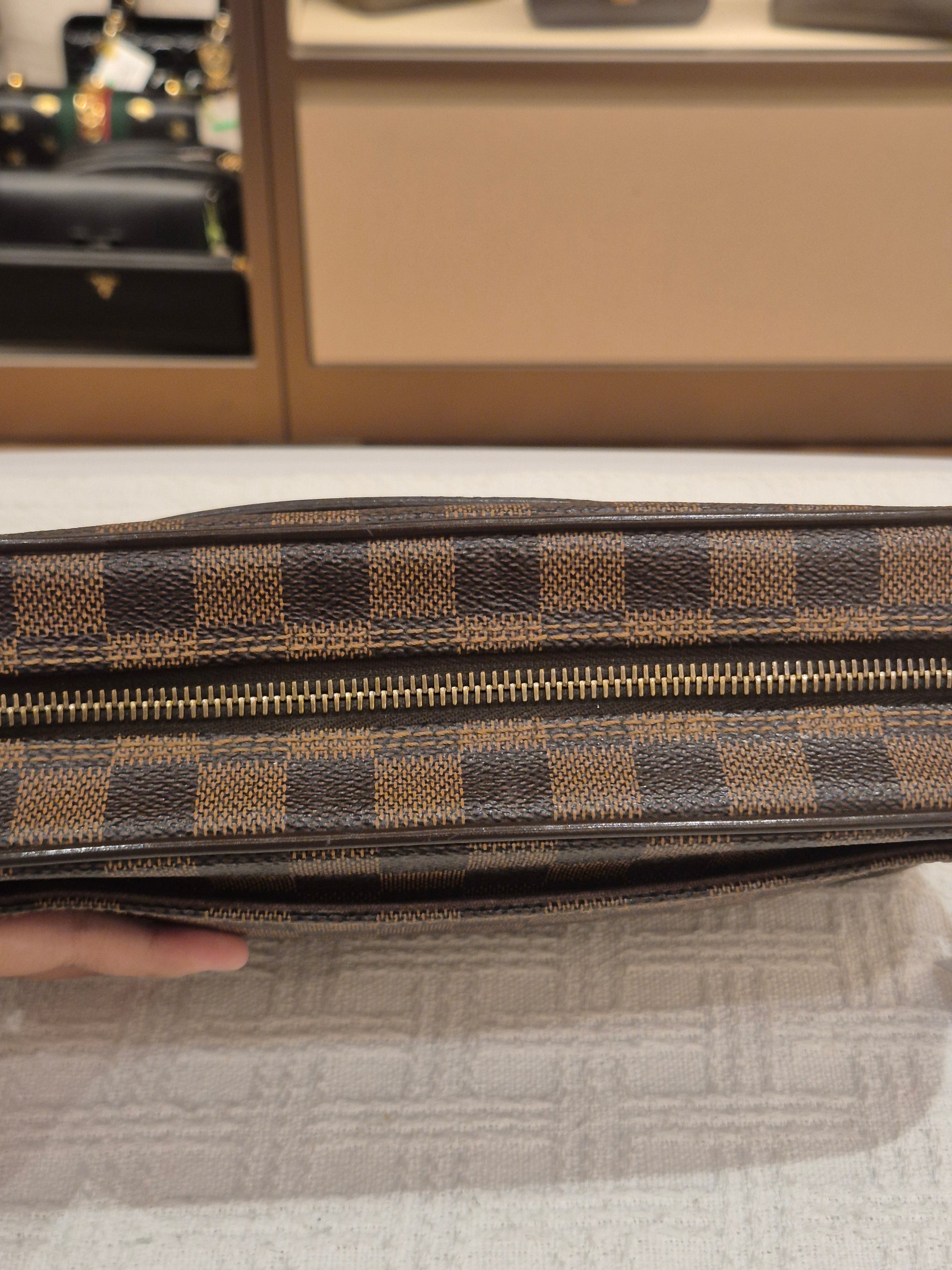 Louis Vuitton Saint Paul Damier