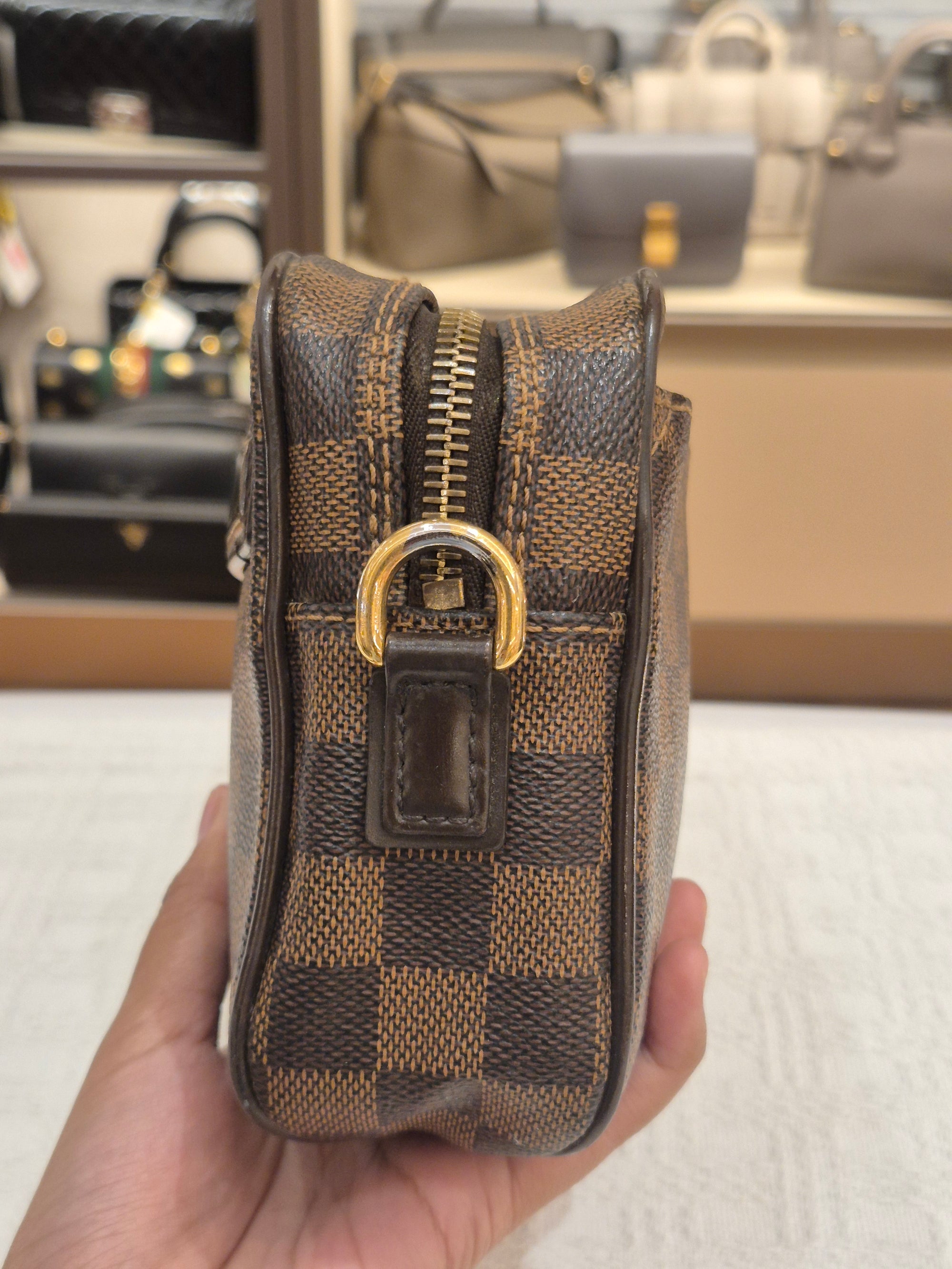 Louis Vuitton Saint Paul Damier