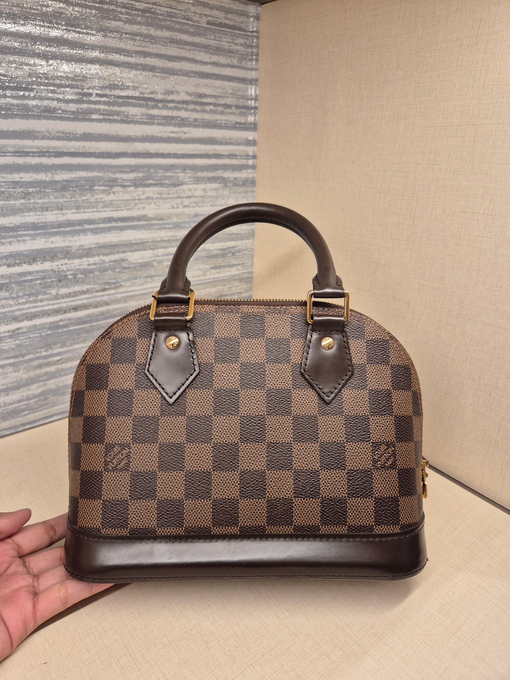 Louis Vuitton BB Alma Damier